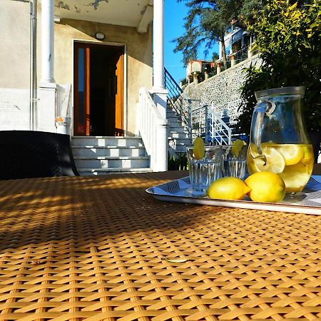 Villa Unifamiliare Con Posto Auto! Levanto Exteriér fotografie
