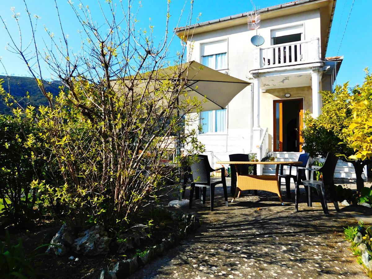 Villa Unifamiliare Con Posto Auto! Levanto Exteriér fotografie